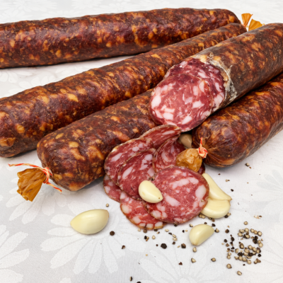 Bauernsalami aus dem Jauntal – Salamistangen mit Anschnitt